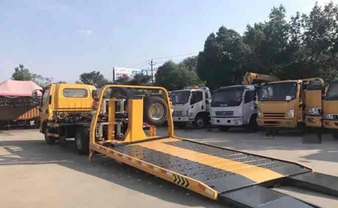 桃源汽车中途维修案例